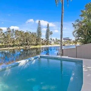 Amelia On Acanthus Gold Coast